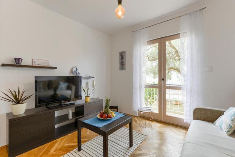 Apartments Yo Lee Bibinje Luaran gambar