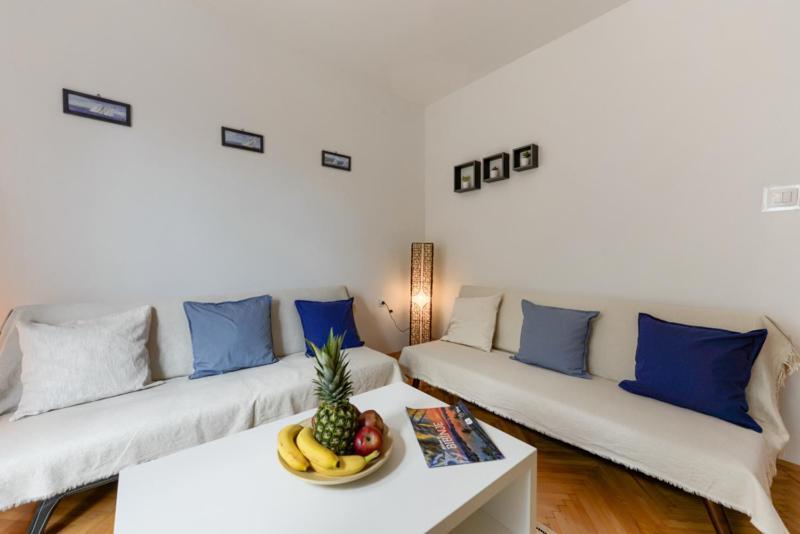 Apartments Yo Lee Bibinje Luaran gambar